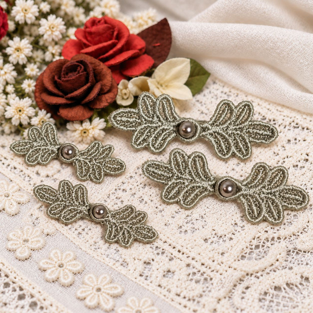 Frog Closures for Dolls