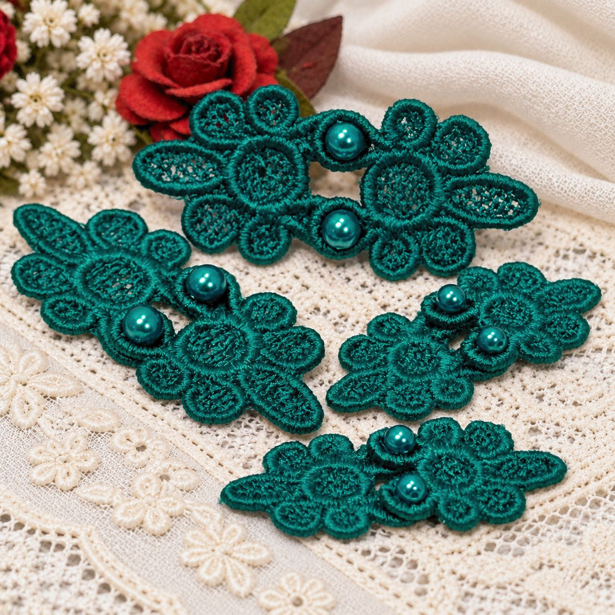 Frog Closures for Dolls