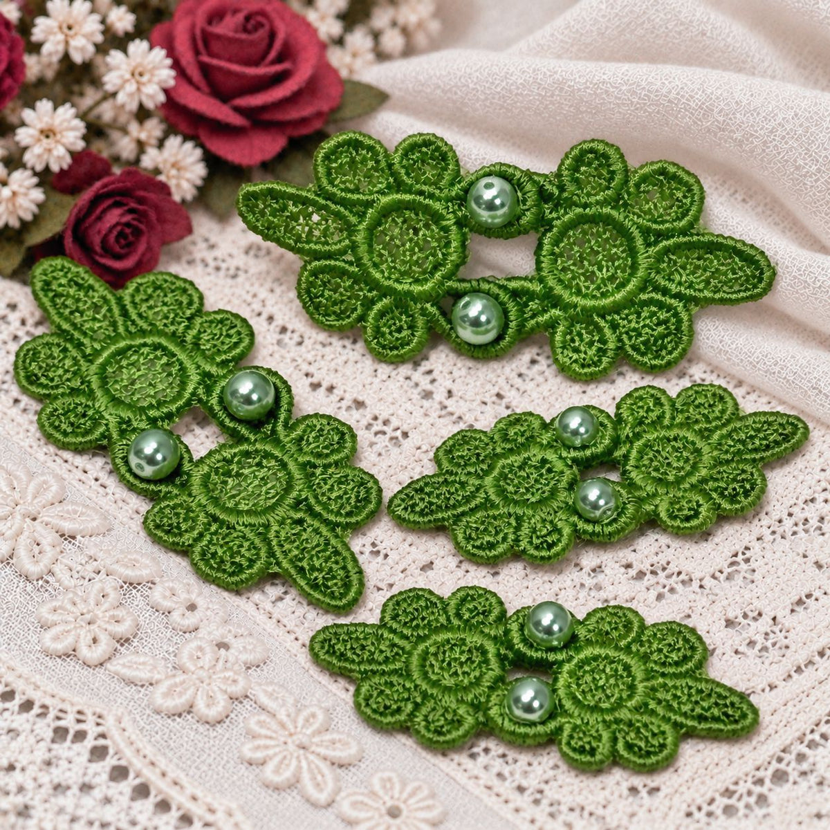 Frog Closures for Dolls
