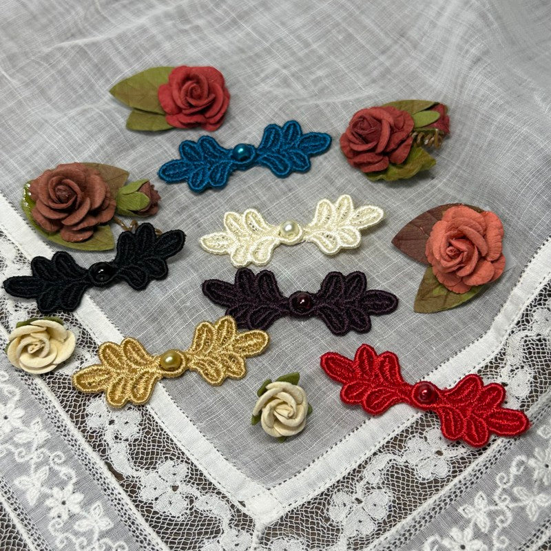 Frog Closures for Dolls
