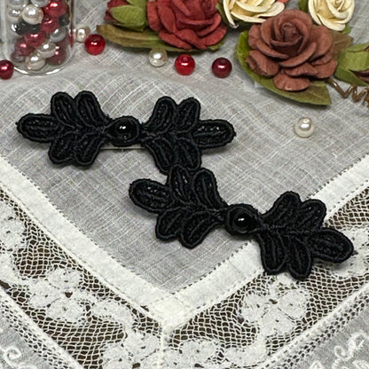 Frog Closures for Dolls
