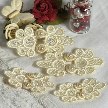 Frog Closures for Dolls