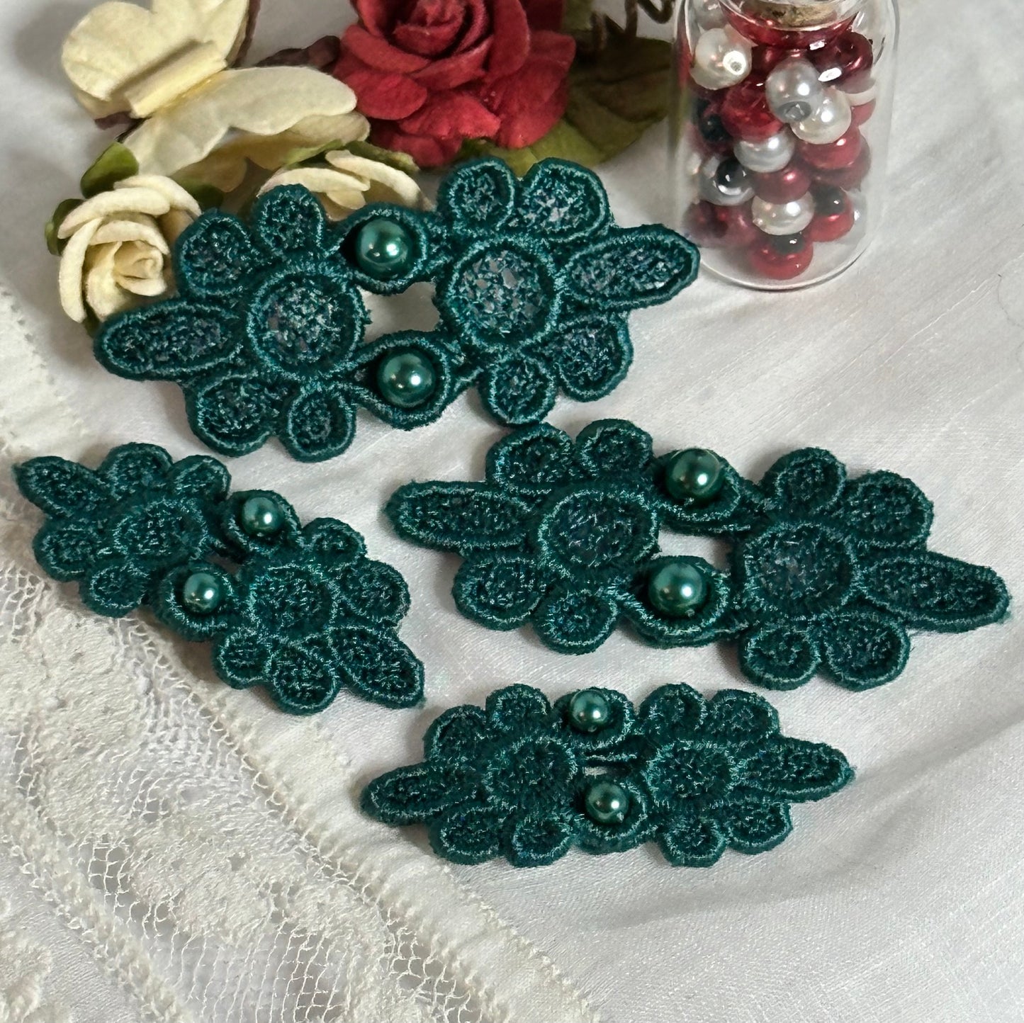 Frog Closures for Dolls