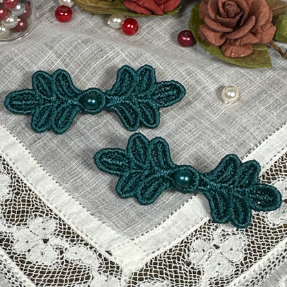 Frog Closures for Dolls