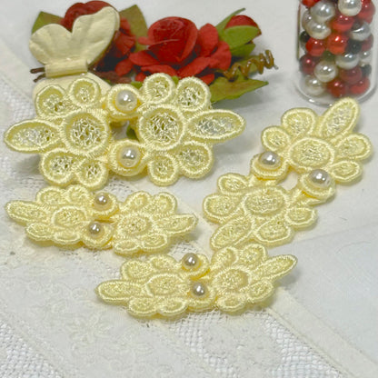 Frog Closures for Dolls