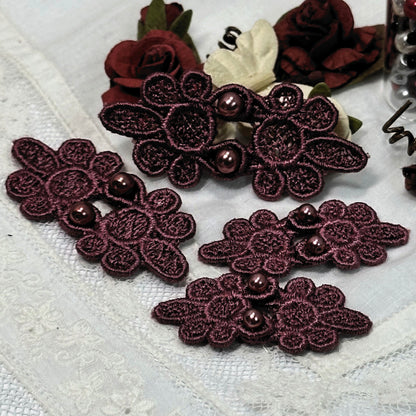 Frog Closures for Dolls
