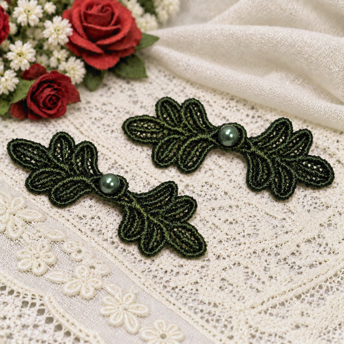Frog Closures for Dolls
