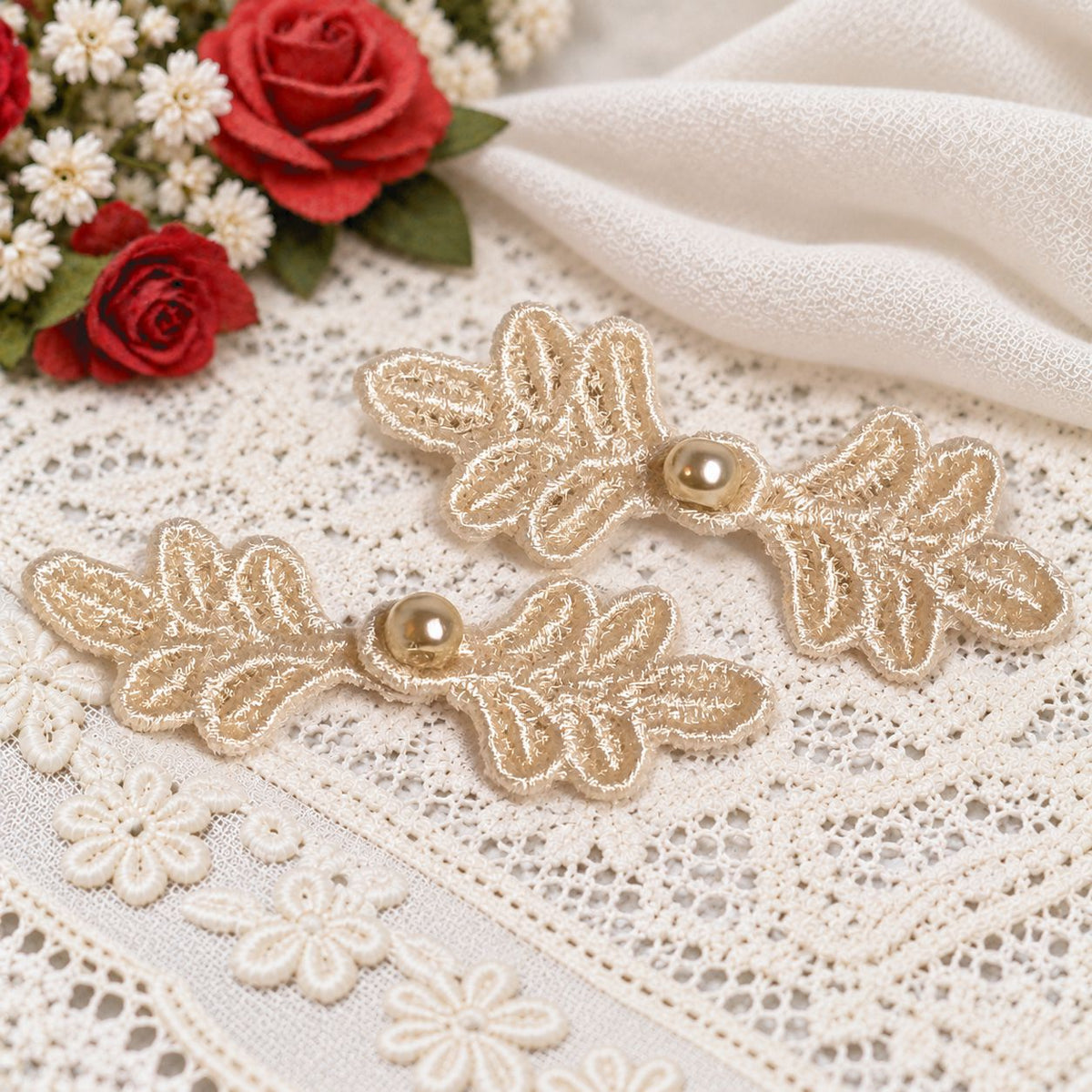 Frog Closures for Dolls