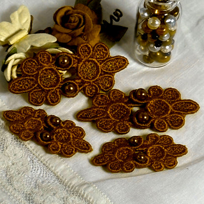 Frog Closures for Dolls