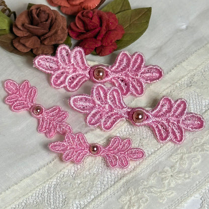 Frog Closures for Dolls