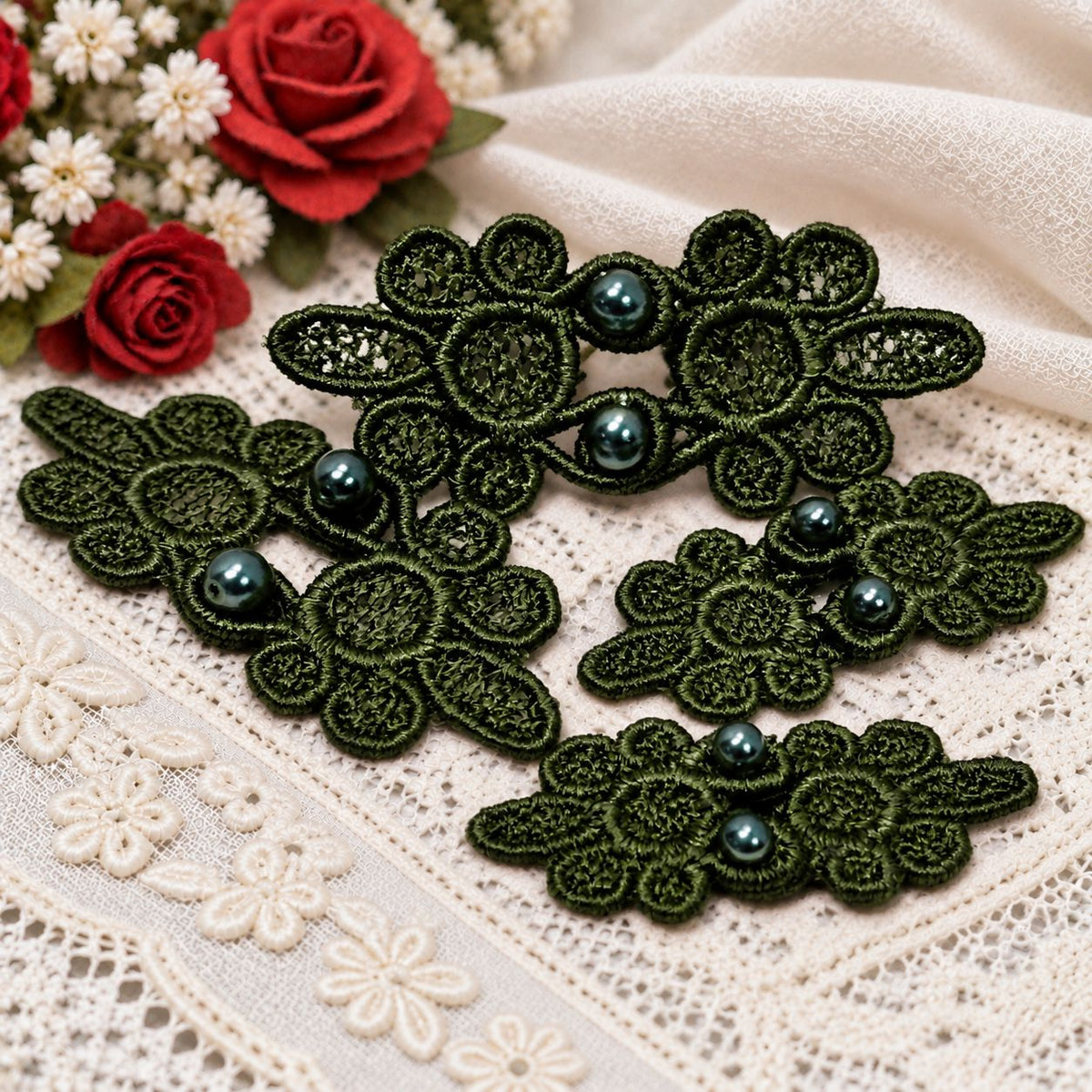 Frog Closures for Dolls