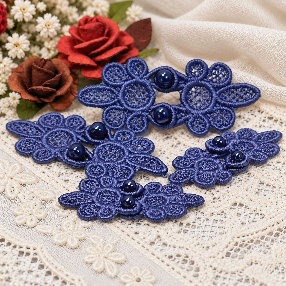 Frog Closures for Dolls