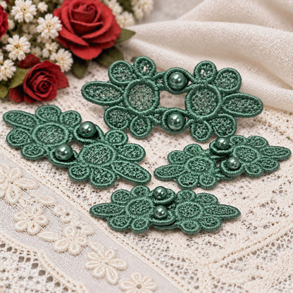 Frog Closures for Dolls