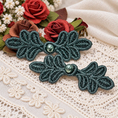 Frog Closures for Dolls