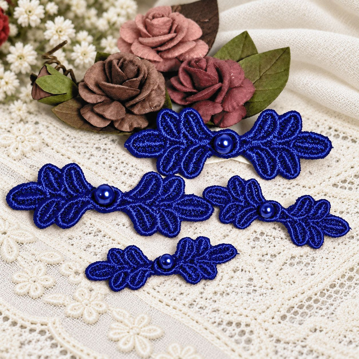 Frog Closures for Dolls